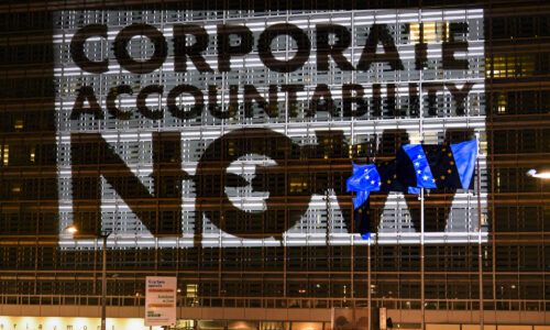 BRUSSELS, BELGIUM - DECEMBER 12 : 
Nightly projection of campaign slogan pictured in front of the European Commission on DECEMBER 12, 2023 in Brussels, Belgium, 12/12/23 ( Photo by Philip Reynaers / Photonews